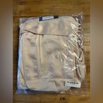 Pretty Little Thing  Satin Pleat Detail Flared Sleeve Shift Dress Photo 5