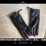 UGG 🩵🩵 QUILTED LINED GLOVES SIDE ZIP CLOSURE W/BLACK LEATHER PALMS WOMENS S/M Photo 6