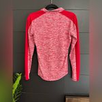 Sport-tek HOOTERS Red Quarter Zip Long Sleeve Pullover Women’s Top Sweatshirt Sz XS EUC Photo 2