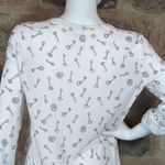 Per Se Blouse Key Print White Black Long Roll Sleeve Button Woman's Size Medium Photo 6