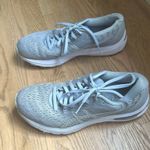 ASICS Gel Cumulus 22 Running Shoes Photo 2