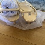 BIBI LOU HEEL Size 9 Photo 3