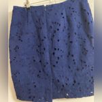 Banana Republic  blue eyelet pencil skirt, midi length, fully lined Sz. 8 Photo 1