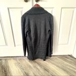 Cable & Gauge  grey front buckle cardigan sweater Photo 2