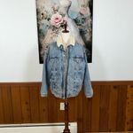 American Eagle Funky Sherpa-Lined Jean Jacket! Photo 2