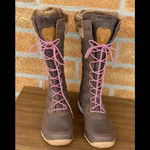 Salomon  tall fur boots size 7.5 Photo 1