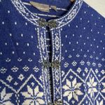 Croft & Barrow Periwinkle White Fair Isle Ski Sweater Silver Toggles Chenille Cardigan Winter Photo 3