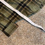 Wallflower Women's Crop Boxy Cotton Flannel Long Sleeve. Green/Black Size Medium Green Photo 4