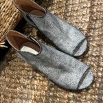 Maison Margiela
Crackled Leather Peep Toe Bootie Size 36.5 Silver Photo 2