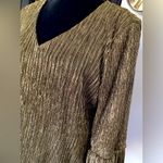 Dressy blouse🌹🌹 Tan Size L Photo 11