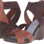 Johnston & Murphy Two Tone Leather Neela Wedge Heels Size 9.5 Photo 0