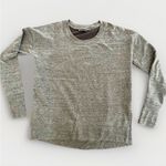 Athleta  Sweatshirt Womens Small Gray Heather Thumb Holes Athletic yoga sporty Photo 0