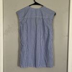 J.Crew  Women’s V neck blue stripes size zip top size 0 Photo 4