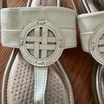 Clarks New Reyna Glam Slingback Medallion Thong Sandals Synthetic Leather, 10M Photo 3