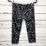Onzie Bird Novelty Graphic Print Cropped Leggings: Black & White Photo 3