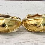 Vintage Clip On Earrings Half Hoop Patterned Gold Tone Photo 0