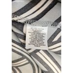 Liz Claiborne  Black/White Shirt Womans Long Sleeve Geometric‎ - Size MP Photo 2