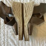 Eileen Fisher Willow Espadrille Wedge in Bronze. Size 7.5. Photo 6