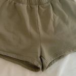 TNA Aritzia Cozy Sweatshorts Green xs Photo 3