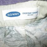 Old Navy ✨ Yellow Floral Everyday Mid Rise Short✨ Photo 6