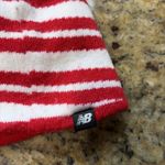 New Balance Reversible Jingle Bell Jog New York Road Runners Knit Beanie Hat O/S Photo 7
