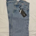 Weekday low rise jeans Photo 4