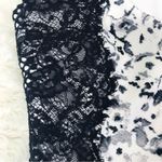 Guess  Black White Lace Bodycon Mini Dress‎ Sleeveless Short Sexy Fitted Size 0 Photo 6
