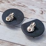 Vintage Clip On Earrings Photo 7