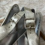 BCBGirls  Silver Crackle Patent Leather Rhinestone Buckle Peep Toe Pumps Size 9.5 Photo 5