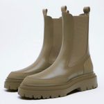 ZARA Chelsea Boot Photo 1