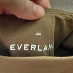 Everlane  supima square neck tank in kalamata size xxs Photo 3