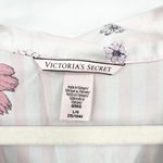 Victoria's Secret  Womens Subtle Stripe Silky Floral Long Sleeve Pajama Top Size L Photo 3