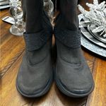 Bzees Women’s  Euphoria Brown Knee High Zip Boots size 7 Photo 2