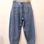 ZARA High Waisted Medium Wash Denim Barrel Ankle Jeans Blue Women's Size 2 Photo 0