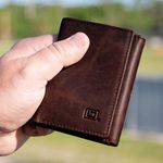 Blocking Trifold Wallet for Men - Genuine Buffalo Leather - Whiskey Visit the IDENTITY STRONGHOLD Store Photo 4