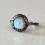 Boutique Authentic Vintage Opal Silver Ring New Photo 0