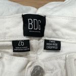 Urban Outfitters  BDG Twig High Rise Cropped White Distressed Jeans Women’s 26 Photo 2