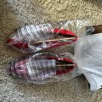 Shoedazzle Red Heels Photo 4