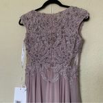 Mac Duggal NWT  20264 Applique Cap Sleeve Bodice Flowy Vintage Lilac Dress size 4 Photo 9