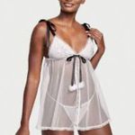 Victoria's Secret  Very Sexy White with Rhinestone Snowflake details Size XL Photo 0