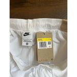 Nike Brand new women high rise shorts Photo 4