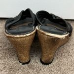 Born Drilles Monte Carlo Black Leather Wedges Sandals Sz 9 Photo 5