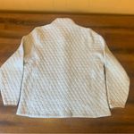 Orvis  quilted cream dark tan full button jacket. Size XL Photo 7