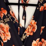 1st Kiss Floral Short Sleeve Women’s Romper - Size M NWT Photo 1