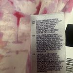 NYDJ  Sleeveless Pintuck Blouse in Carnelian V Neck Button Front Size Medium NWT Photo 7