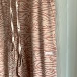 Thalia Sodi Casual soft stretchy active pants Photo 1