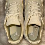 Jordan Air
(WMNS) Air 1 Jester XX
'Fossil' CQ0278-200
Womens
Size: 7.5 Photo 14