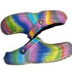 Crocs Footwear Multicolor Rainbow Tie-Dye Faux Fur Slip-On Size Womens 9 Mens 7 Photo 5