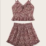✨ HP✨Ditsy Floral Knot Cami & Ruffle Hem Shorts Set✨ Red Size L Photo 2