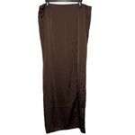 16Arlington Olwyn Back Photo 6